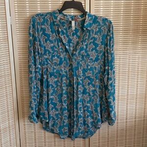 Anthropologie Pilcro Teal and Cream Paisley Blouse M